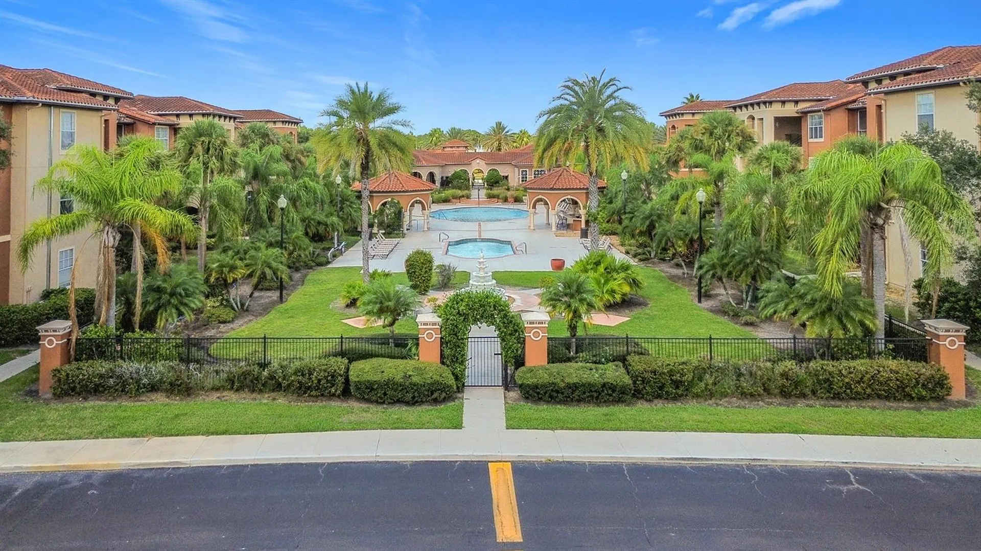5548 Metrowest Boulevard Orlando FL 32811