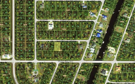 13329 Wolf Avenue Port Charlotte FL 33953