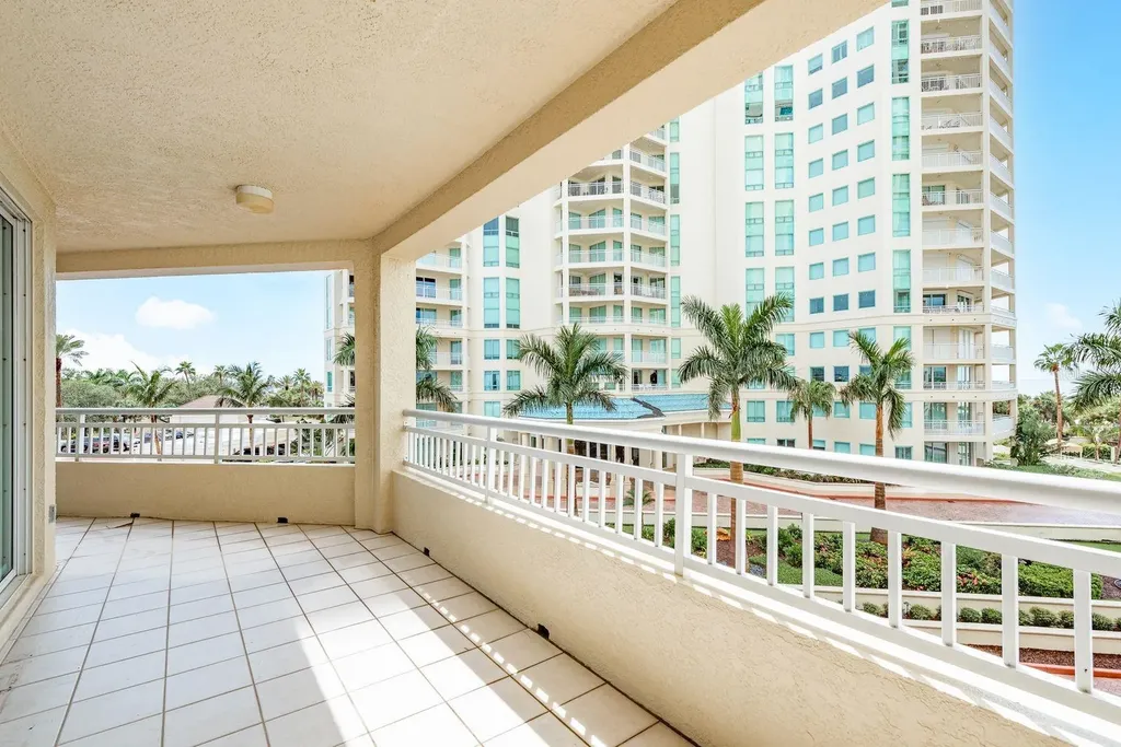 1170 SE Gulf Boulevard Clearwater Beach FL 33767