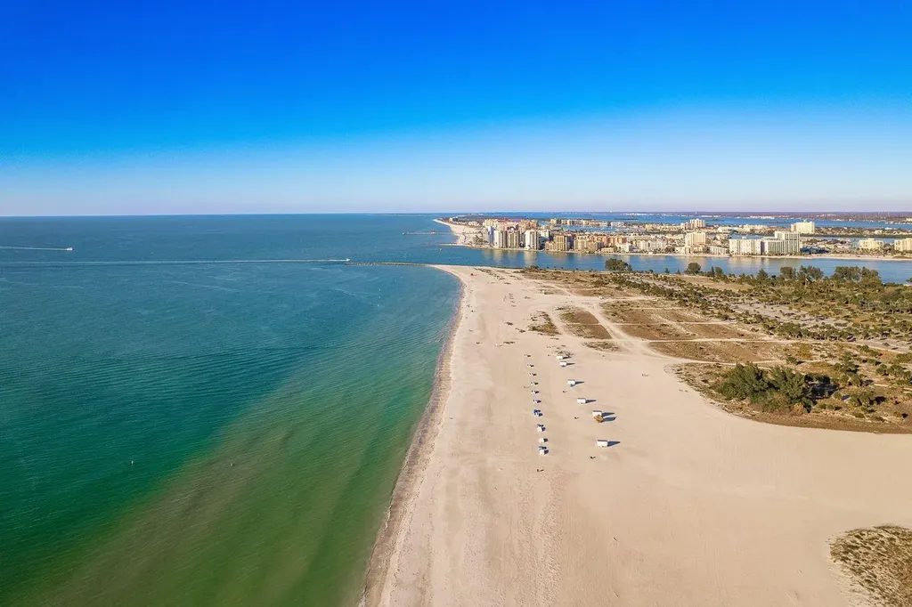 1170 SE Gulf Boulevard Clearwater Beach FL 33767