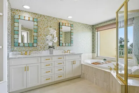 1170 SE Gulf Boulevard Clearwater Beach FL 33767