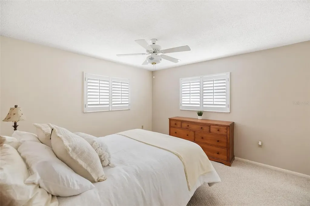 521 W Venice Avenue Venice FL 34285