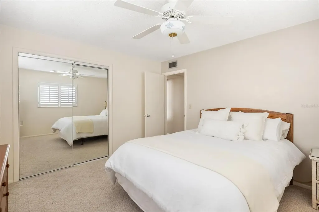 521 W Venice Avenue Venice FL 34285