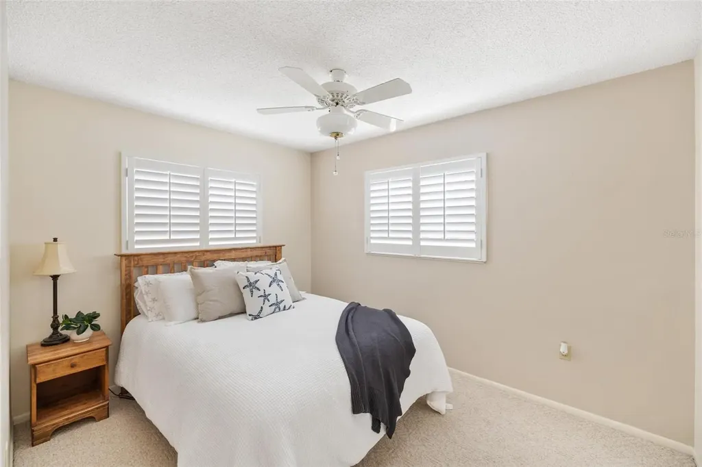 521 W Venice Avenue Venice FL 34285