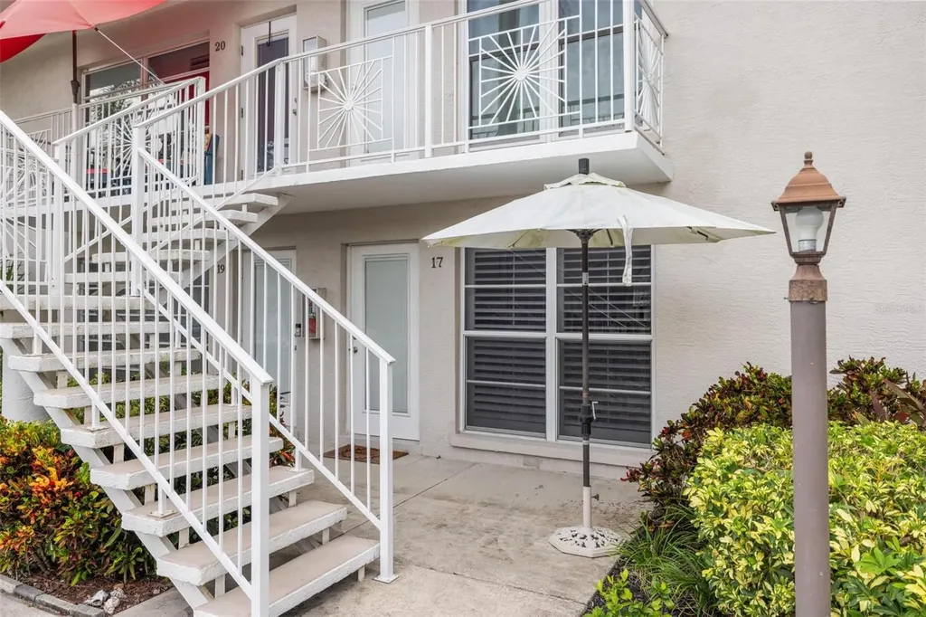 521 W Venice Avenue Venice FL 34285
