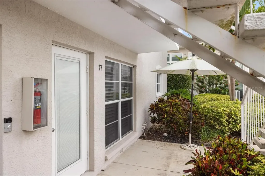 521 W Venice Avenue Venice FL 34285