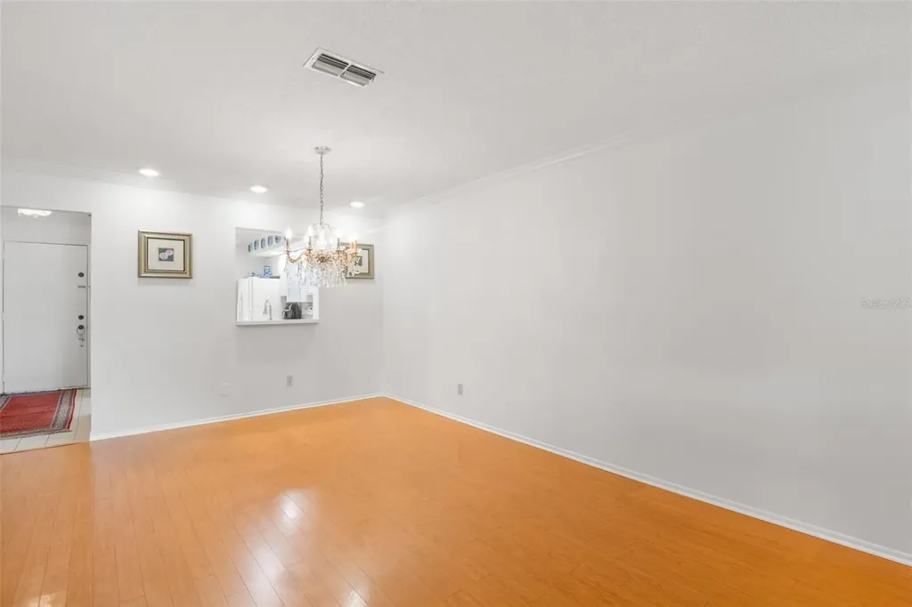 1012 Dunrobin Drive Palm Harbor FL 34684