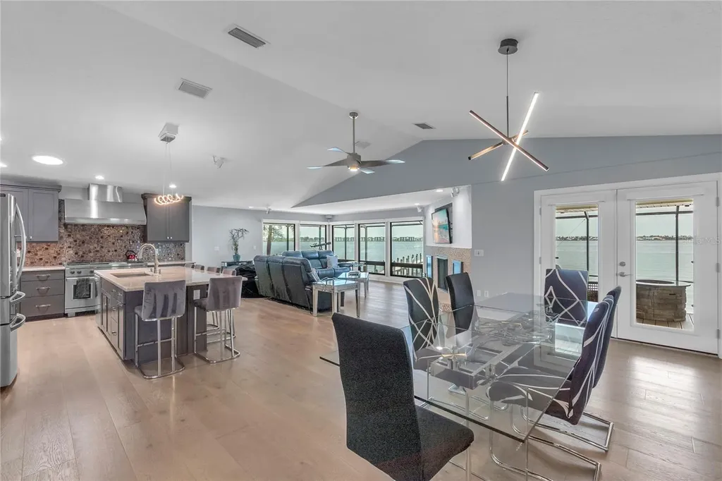 818 Nancy Gamble Lane Ellenton FL 34222