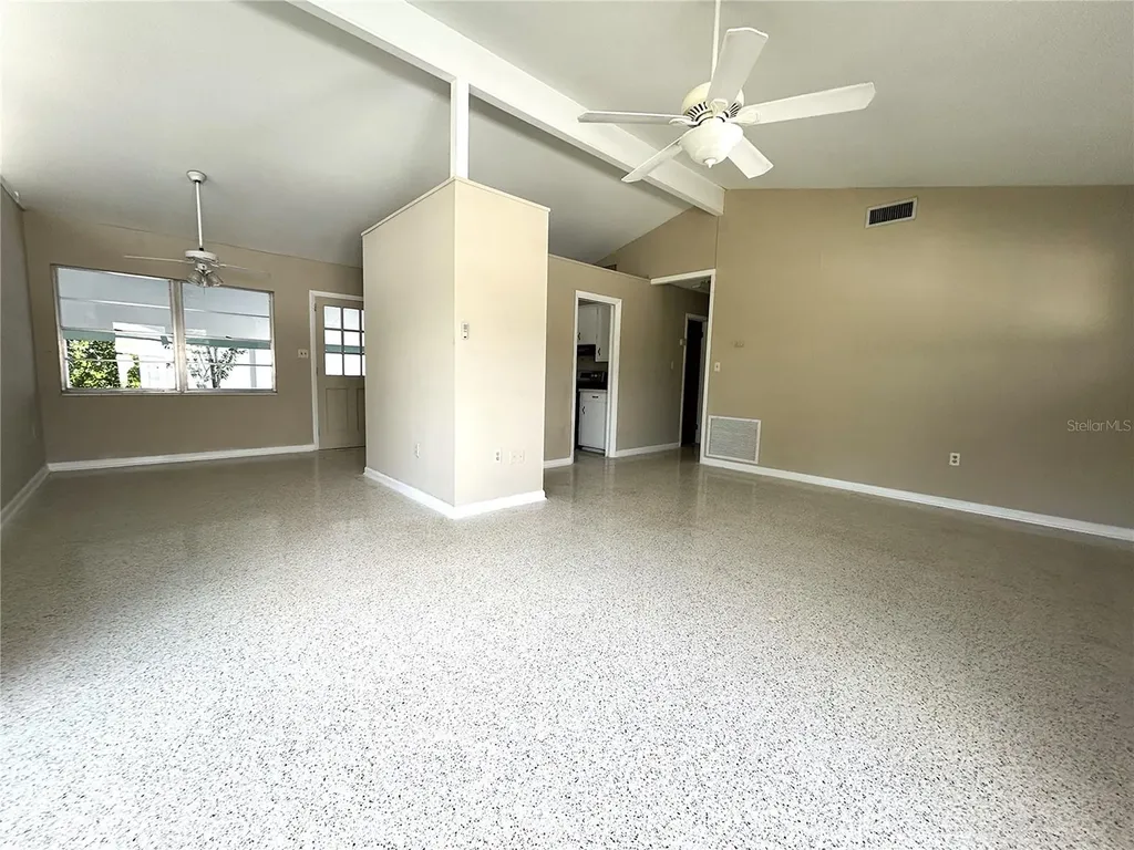 102 E Pendleton Avenue Eustis FL 32726