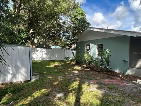 102 E Pendleton Avenue Eustis FL 32726
