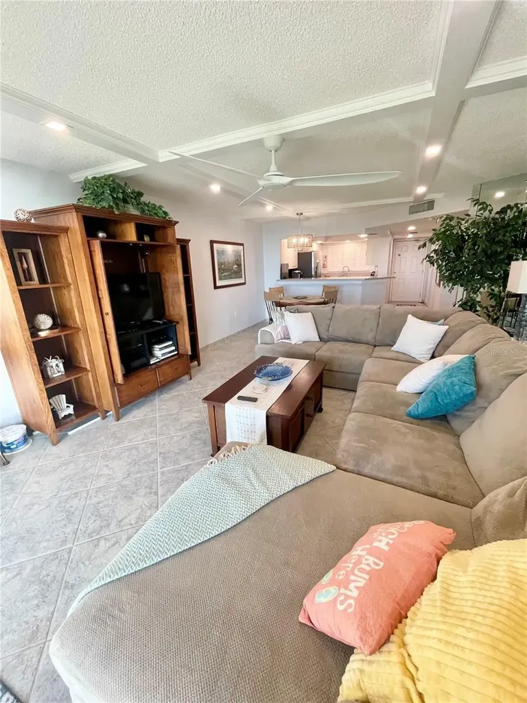 1290 Gulf Boulevard Clearwater FL 33767