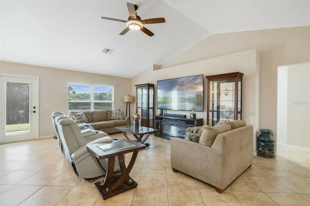 211 Willow Bend Drive Clermont FL 34711