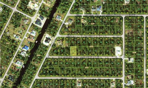 13104 Peck Avenue Port Charlotte FL 33953