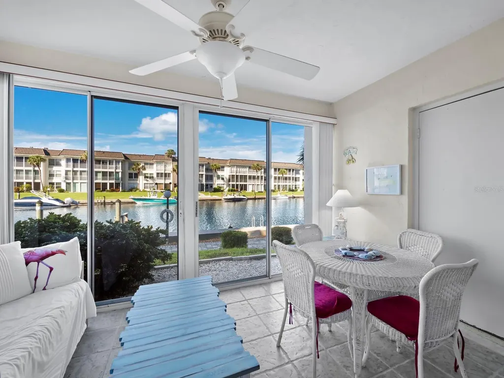 4390 Exeter Drive Longboat Key FL 34228