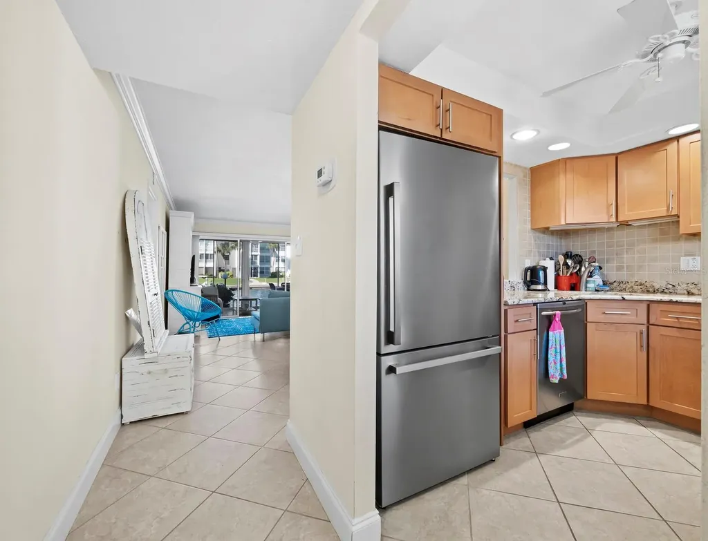 4390 Exeter Drive Longboat Key FL 34228