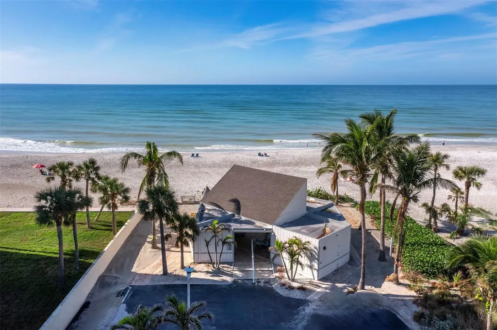 4390 Exeter Drive Longboat Key FL 34228