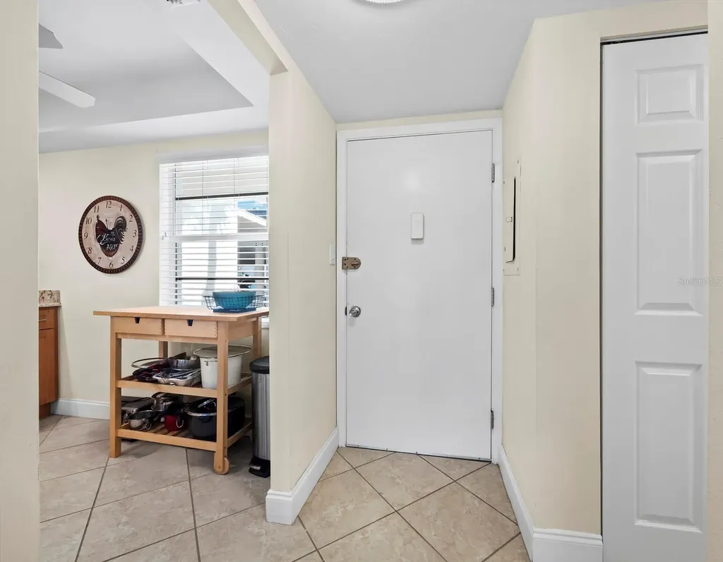 4390 Exeter Drive Longboat Key FL 34228