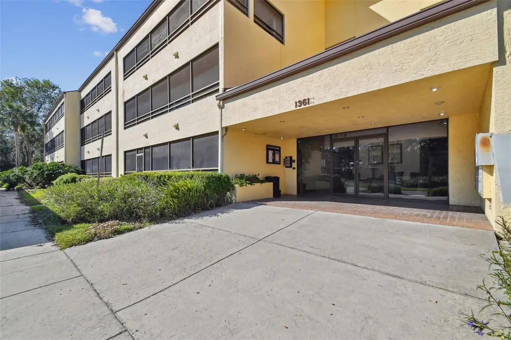 13612 S Village Drive Tampa FL 33618
