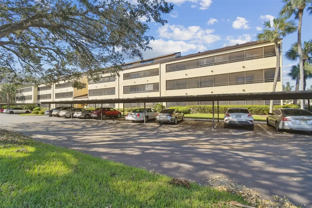 13612 S Village Drive Tampa FL 33618