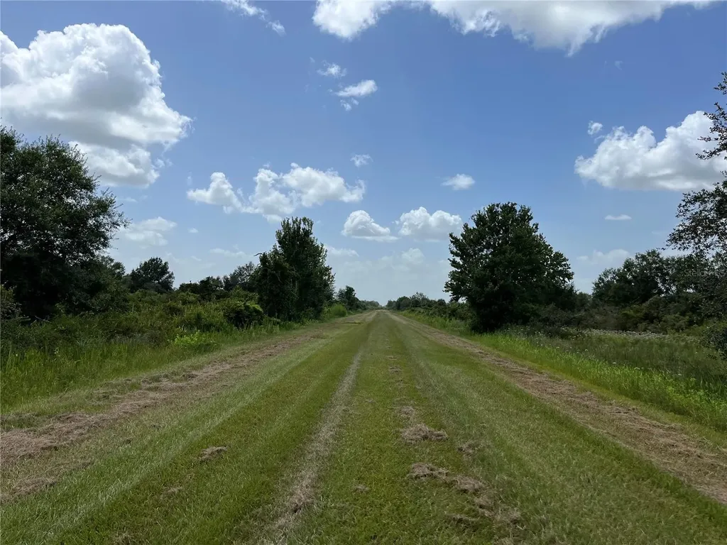 17915 NW 290th Street Okeechobee FL 34972