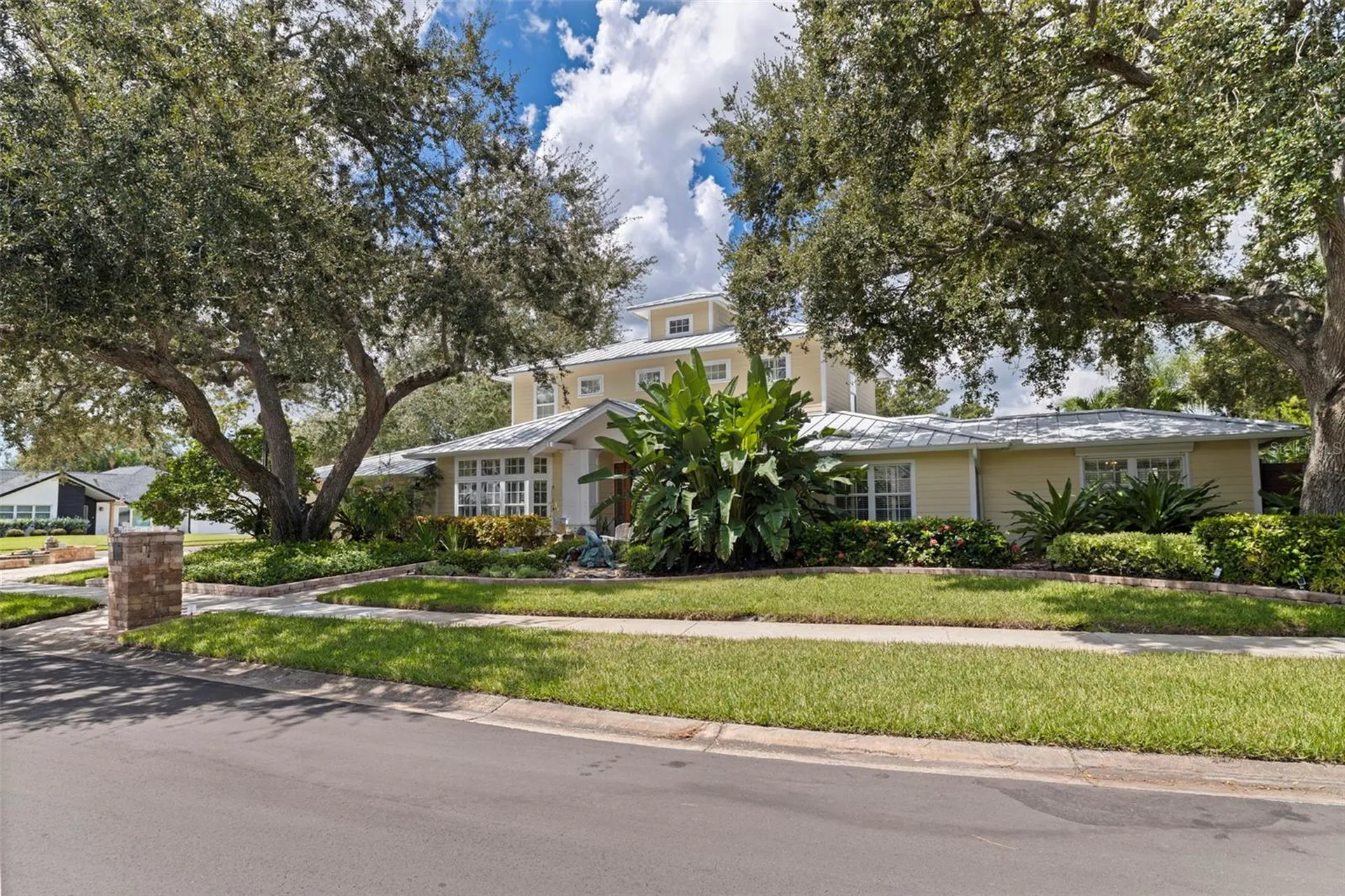 8846 Merrimoor Boulevard E Seminole FL 33777