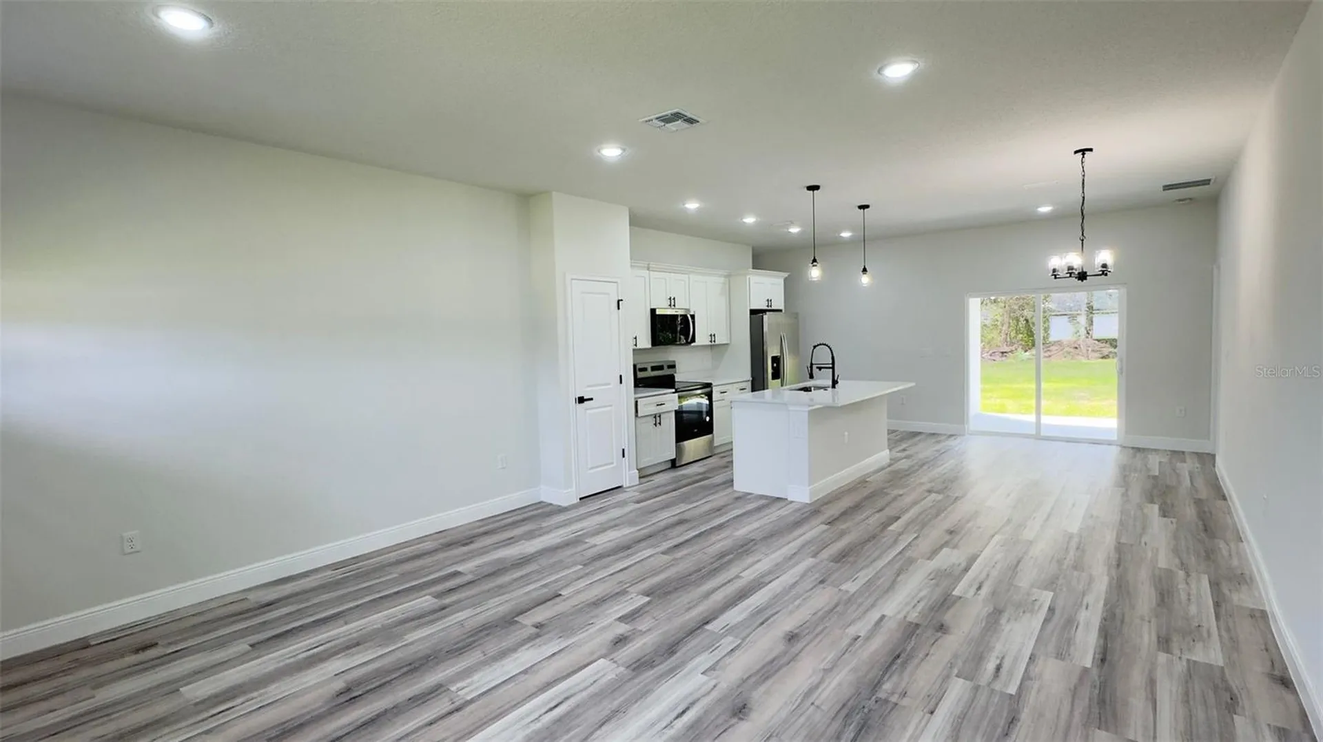 3462 W Century Boulevard Citrus Springs FL 34433
