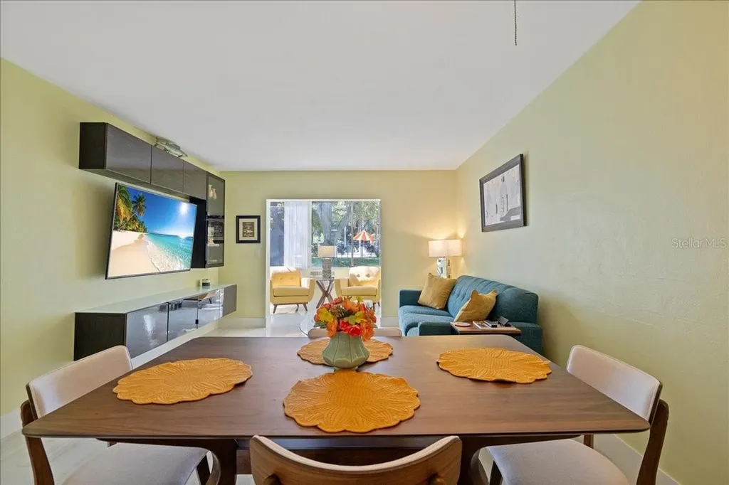 200 Glennes Lane Dunedin FL 34698