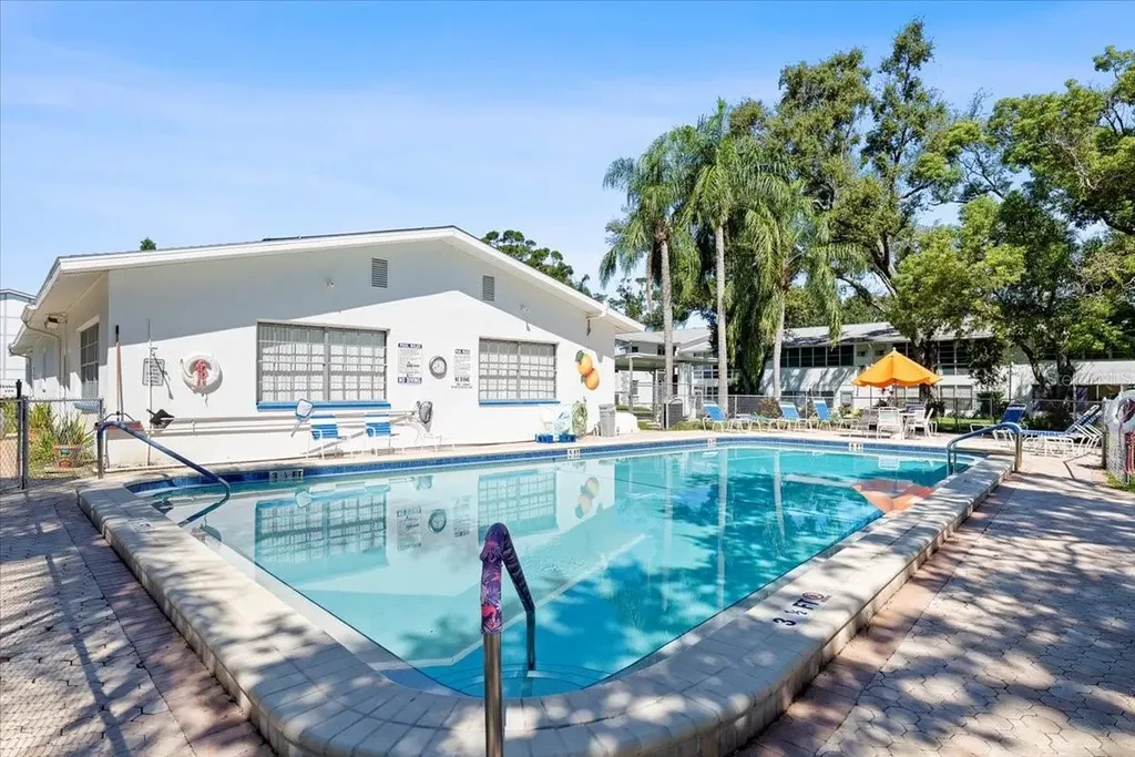 200 Glennes Lane Dunedin FL 34698