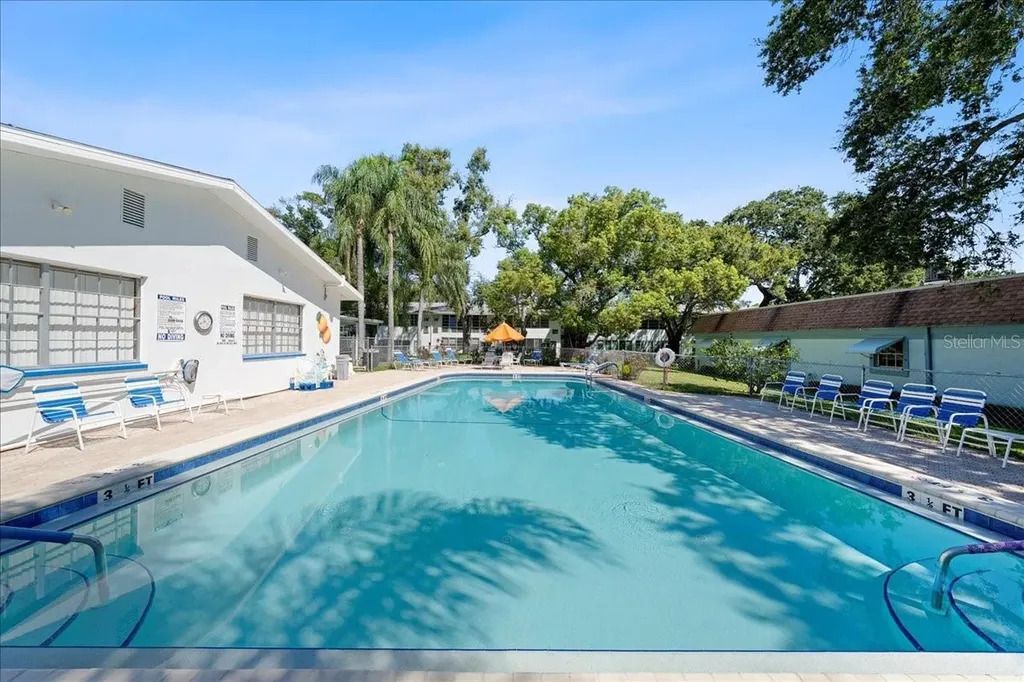 200 Glennes Lane Dunedin FL 34698