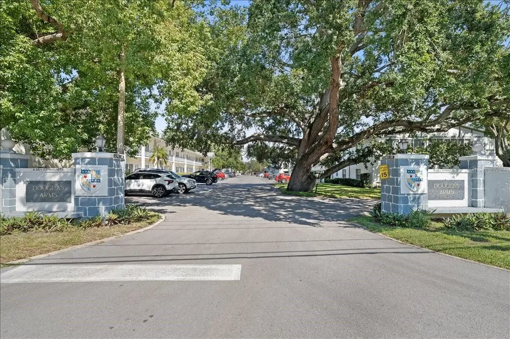 200 Glennes Lane Dunedin FL 34698