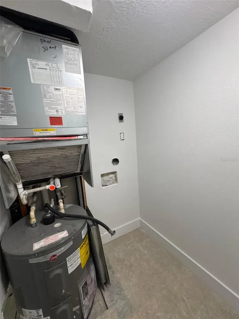 7550 Sunshine Skyway Lane S St Petersburg FL 33711