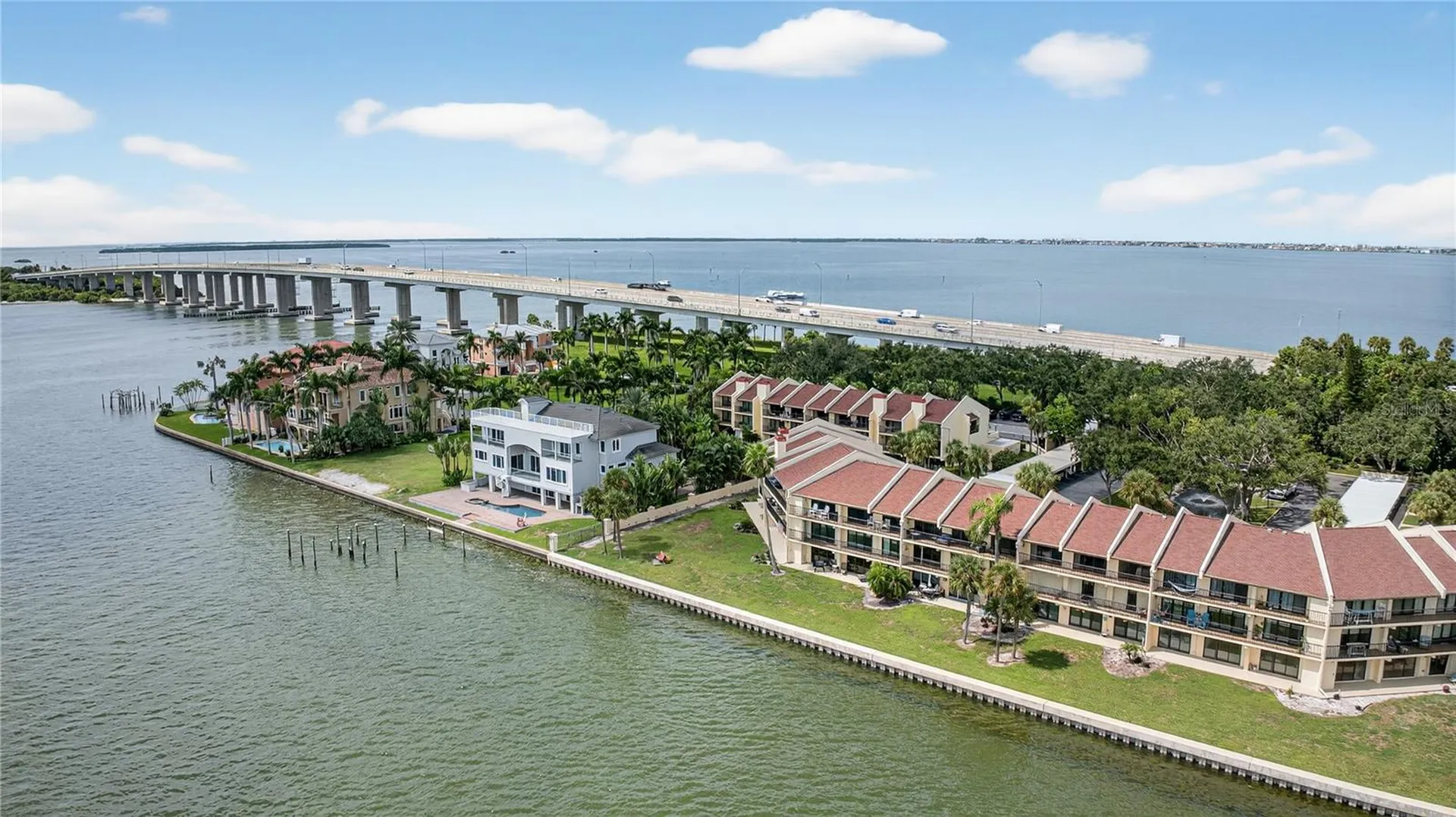 7550 Sunshine Skyway Lane S St Petersburg FL 33711