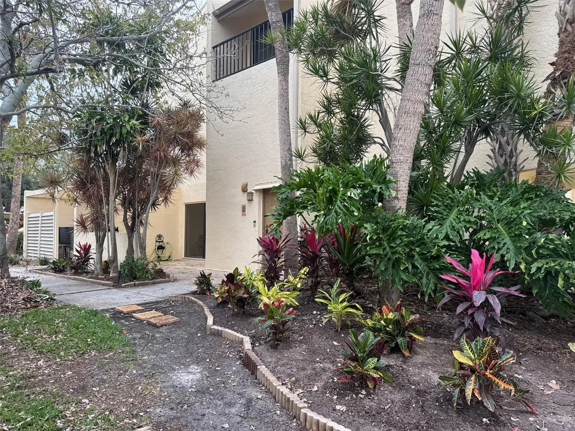 7550 Sunshine Skyway Lane S St Petersburg FL 33711