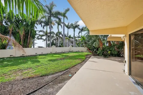 7550 Sunshine Skyway Lane S St Petersburg FL 33711