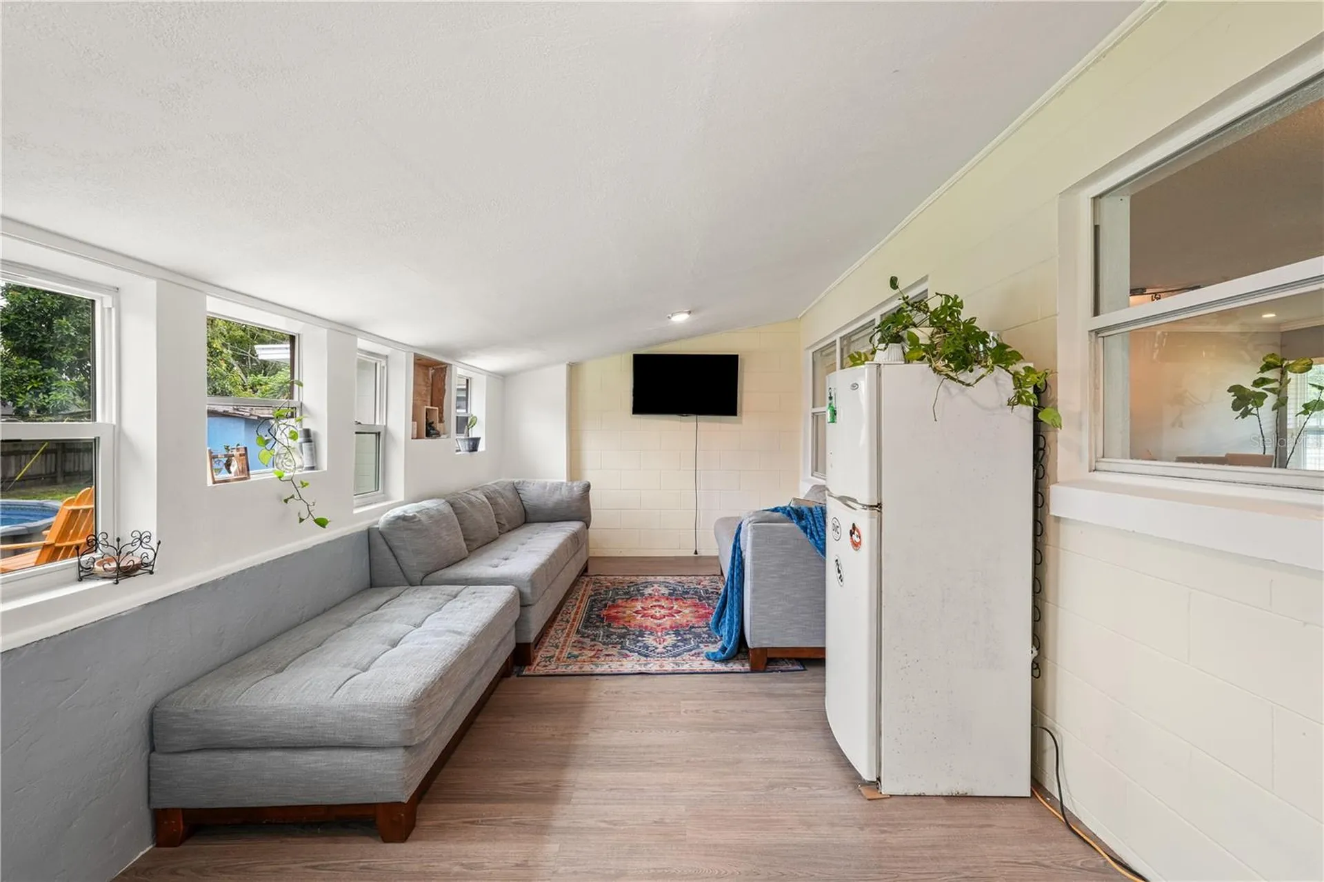 2211 Beatrice Drive Orlando FL 32810