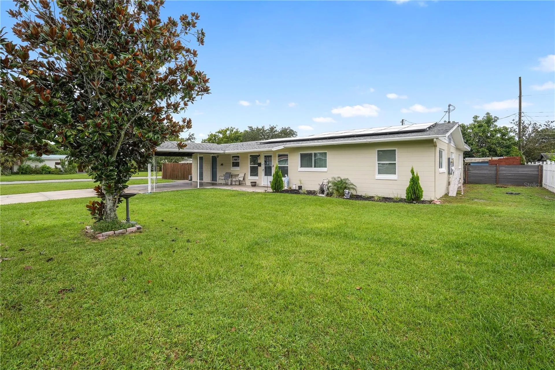 2211 Beatrice Drive Orlando FL 32810