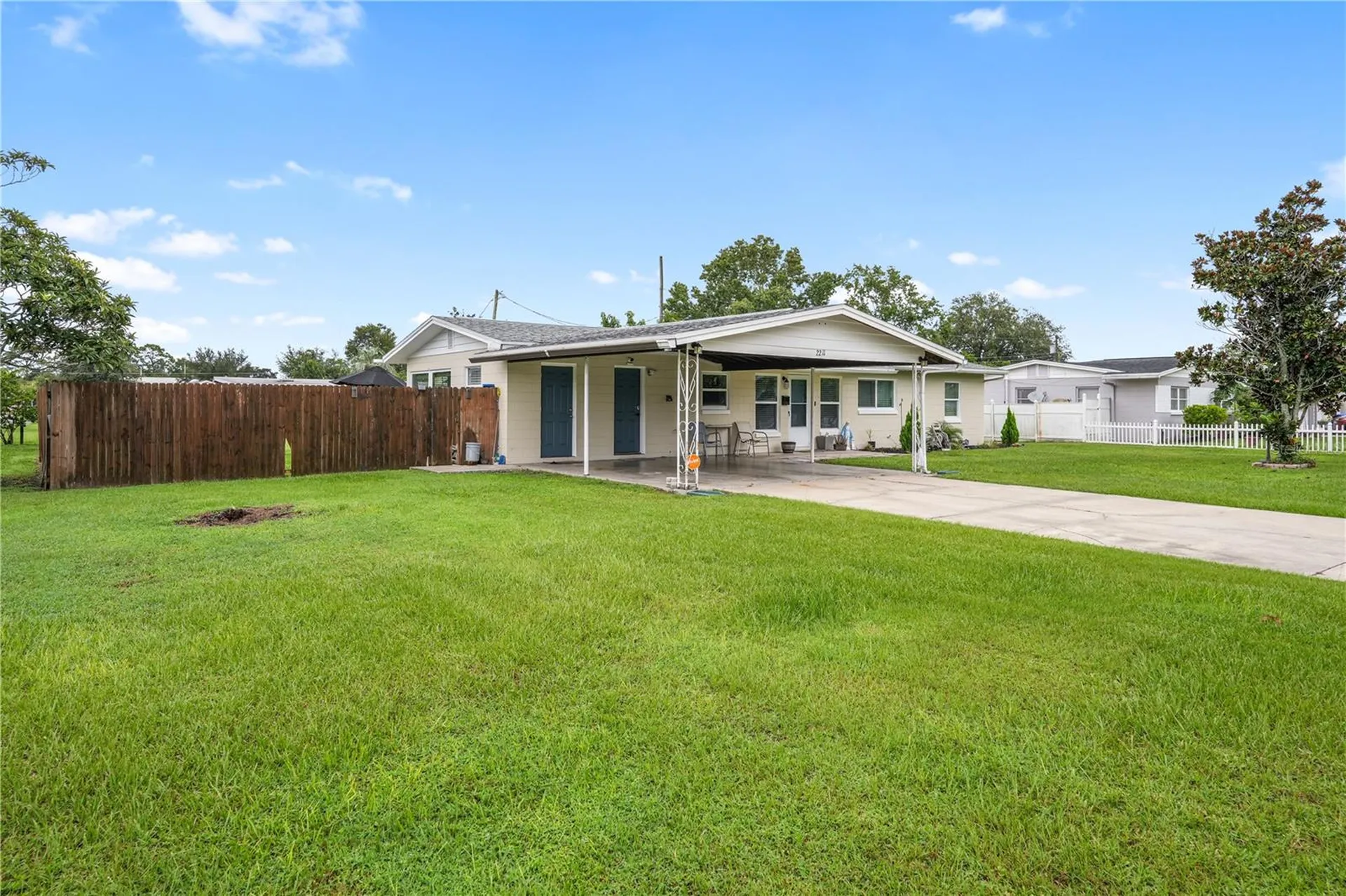 2211 Beatrice Drive Orlando FL 32810
