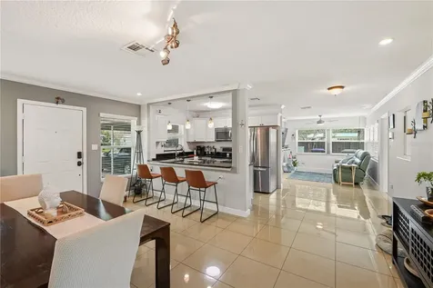 2211 Beatrice Drive Orlando FL 32810