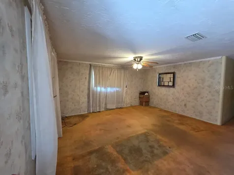 1516 NE 5th Place Gainesville FL 32641