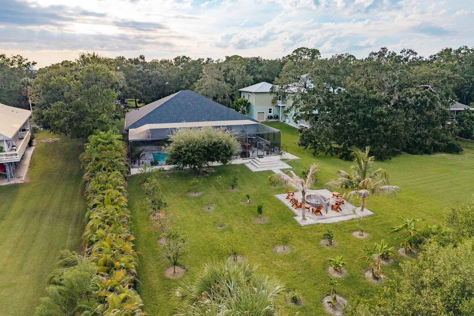 7811 Bay Drive Tampa FL 33635