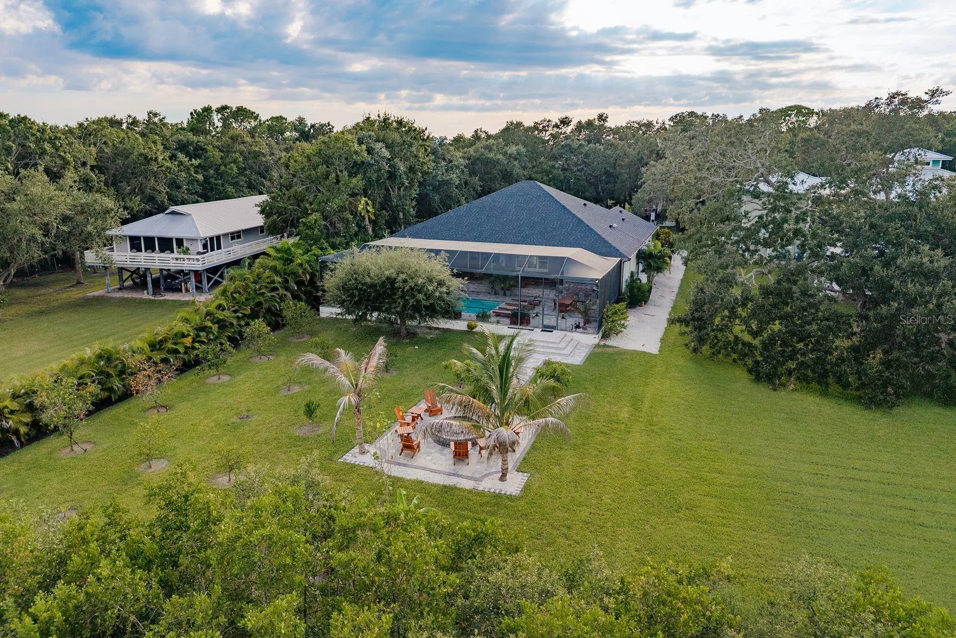 7811 Bay Drive Tampa FL 33635