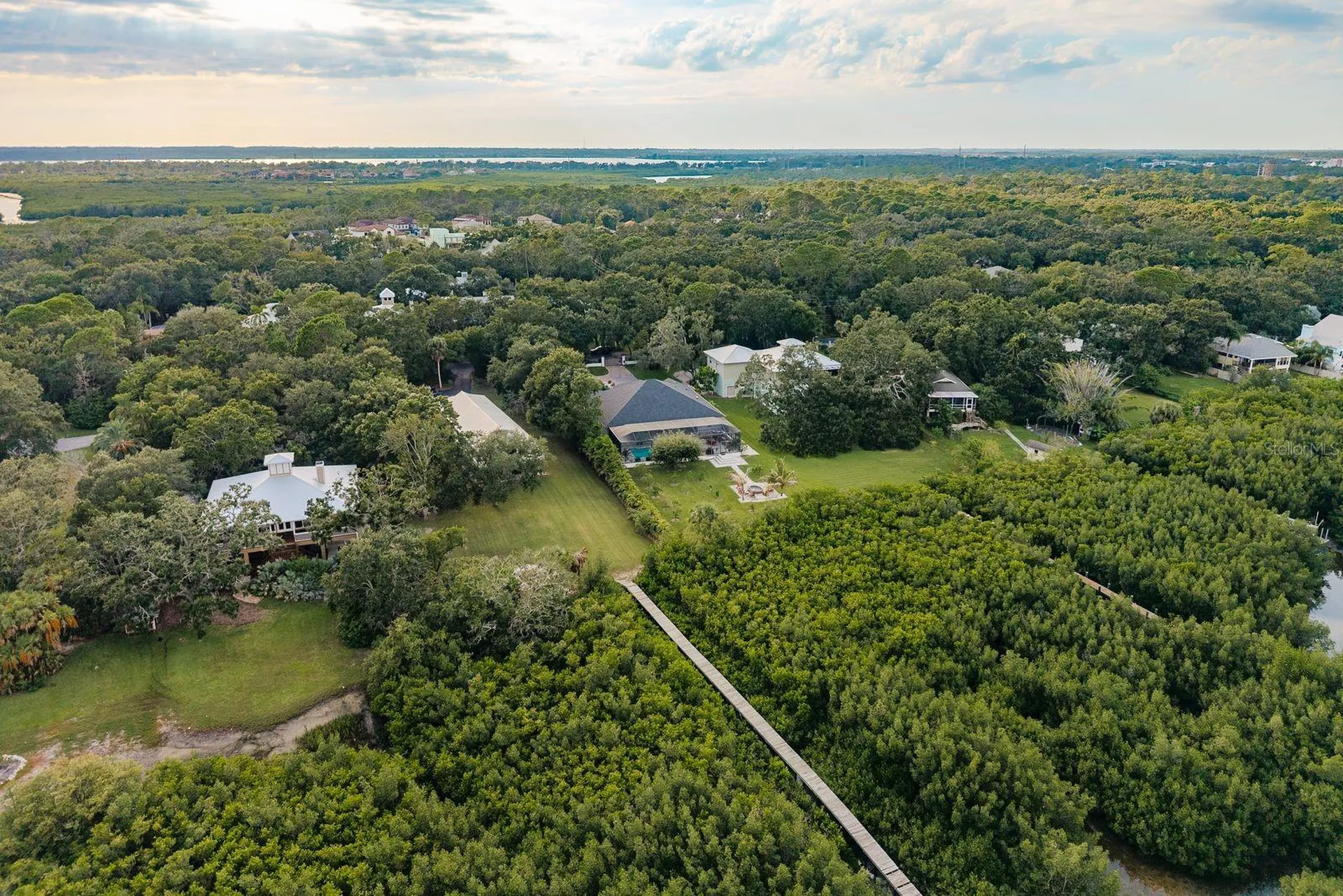 7811 Bay Drive Tampa FL 33635
