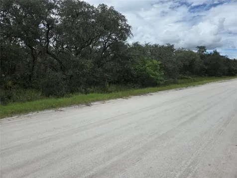 2912 Sand Pine Trail Frostproof FL 33843