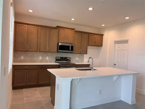 1880 Ross Hammock Avenue Groveland FL 34736