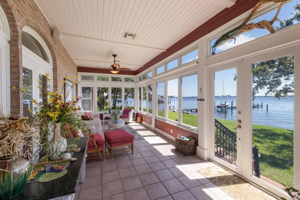 702 32nd Avenue W Palmetto FL 34221