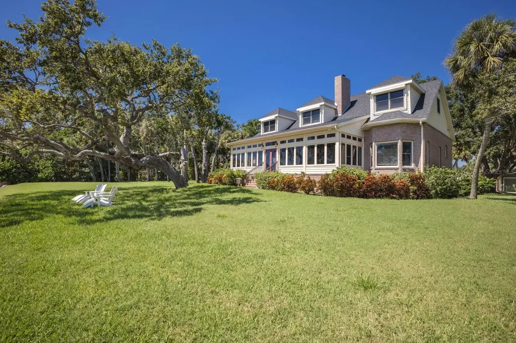 702 32nd Avenue W Palmetto FL 34221
