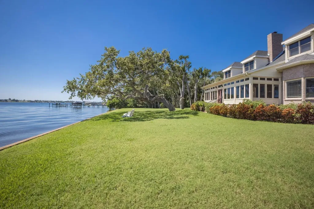 702 32nd Avenue W Palmetto FL 34221