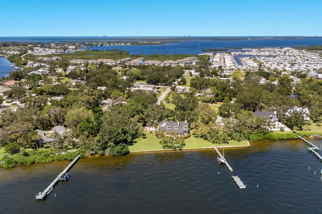 702 32nd Avenue W Palmetto FL 34221