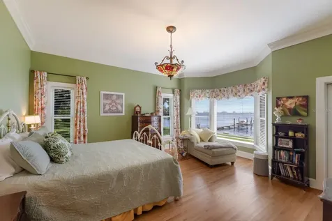 702 32nd Avenue W Palmetto FL 34221