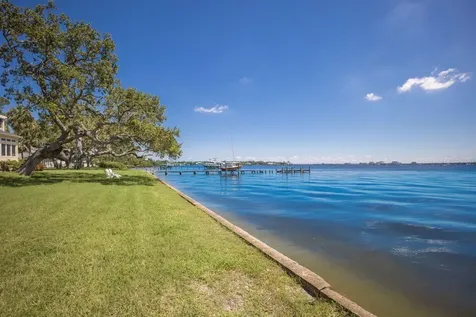 702 32nd Avenue W Palmetto FL 34221